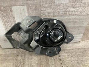 2017-2018 MAZDA 3 Left Front Fog Light OEM - Picture 1 of 7