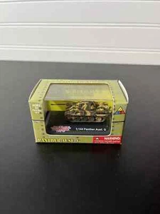 Classic Armor 1:144 PANTHER Ausf. G WWII German Tank New Millennium Toys - Picture 1 of 4