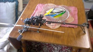 Dynam E-Razor 450 RC Helicopter for parts or repair - Picture 1 of 3