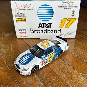 1/24 TEAM CALIBER #17 MATT KENSETH 2002 Ford Taurus DeWalt ATT Broadband OWNERS - Picture 1 of 15