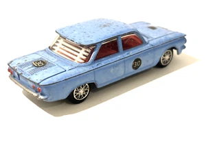 CORGI 229 CHEVROLET CORVAIR Diecast Classic 1960 Vintage 1.43 decalcomanie epoca A1 - Foto 1 di 17