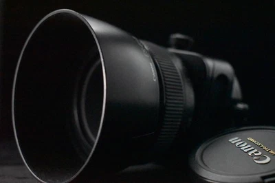 [US Duty Paid] Canon TS-E TSE 90mm f2.8 Tilt Shift Film Camera Lens JAPAN 7605 - Image 1 of 4