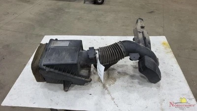 2013 GMC Sierra 1500 Pickup Air Cleaner - Image 1 of 4