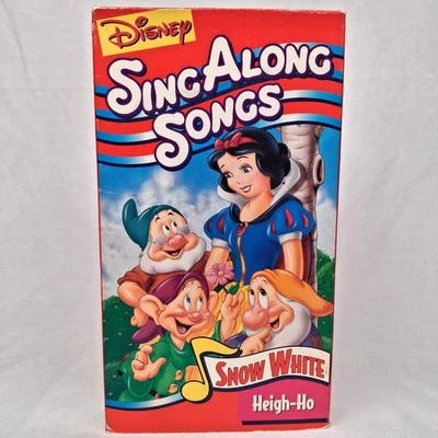 Snow White Heigh-Ho VHS Disney's Sing Along Songs w/Pinocchio Mary Poppins Tape - Image 1 of 4