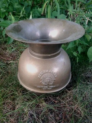 Escupitaja de latón tapón cortado tabaco para masticar marca Redskin vintage - ¡2 caras!  Foto 1 de 4