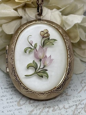 Rose Gold Photo Locket Tulip Pink Wedding Keepsake necklace jewelry anniversary - Image 1 of 4