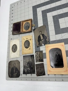 Antike Zinn Typ Fotos Lot Mann Frau Kind Familie Etui - Bild 1 von 12