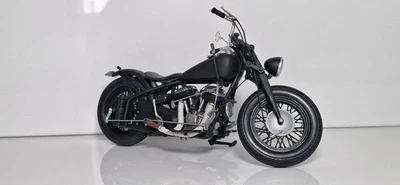 Indian Bobber Schwarz. Maisto 1:10 Umbau. - Bild 1 von 4