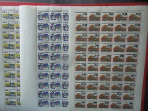 G 6152 Czechoslovakia  1971/72  3  x FULL  SHEETS OF  50 BUILDINGS MNH SEE DESC - Picture 1 of 5