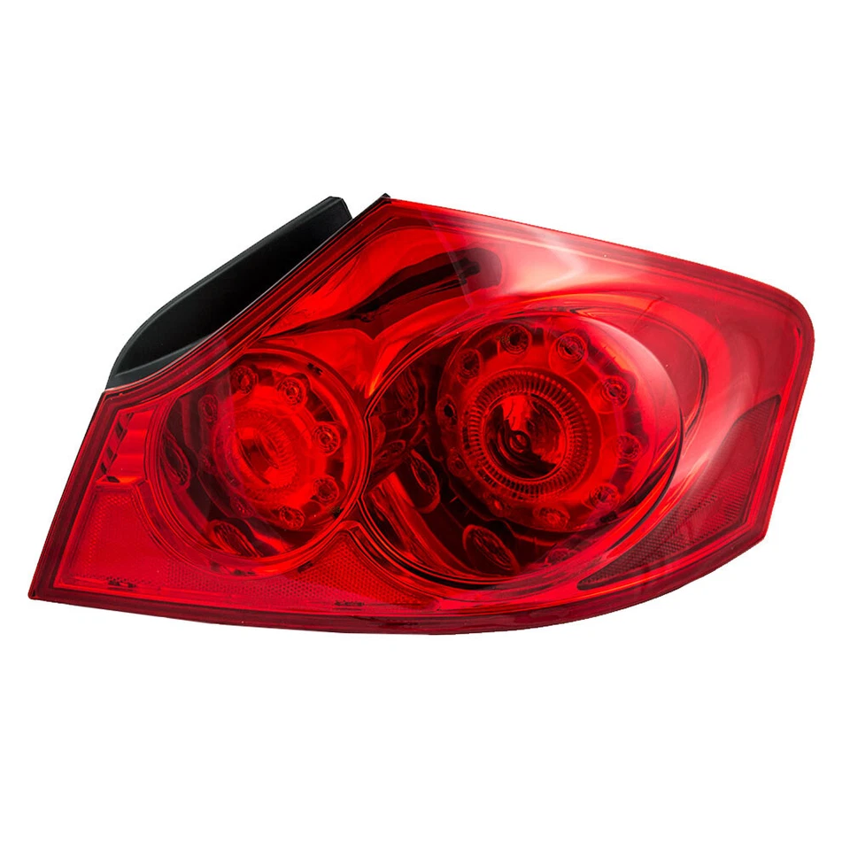 Задний фонарь правый для Infiniti G25/07-08 G35/09-13 G37/15 Q40 11-12 годов выпуска - Изображение 1 из 1