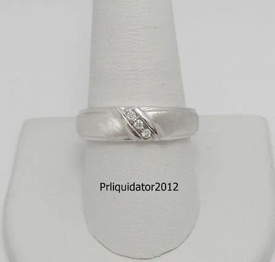 1/20CT MENS NATURAL DIAMOND WEDDING BAND BRIDAL RING 10K WHITE GOLD - Image 1 of 4