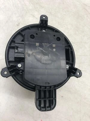 Dodge Ram 1500 2019-2024 OEM HVAC AIRE ACONDICIONADO CALEFACCIÓN SOPLADOR MOTOR (NUEVO ESTILO) Foto 1 de 4