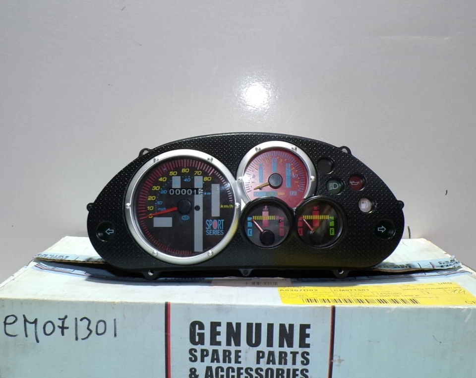 GRUPPO STRUMENTI CONTACHILOMETRI PER PIAGGIO NRG MC3 EXTREME 50 (CM071301) - Immagine 1 di 1