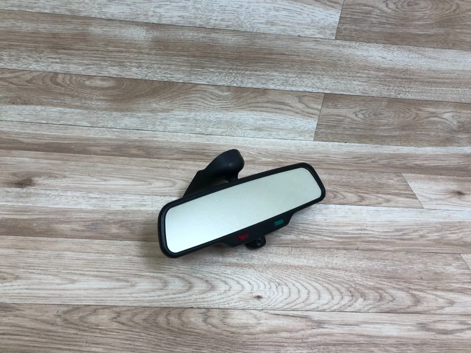 ESPELHO RETROVISOR DIANTEIRO MERCEDES BENZ OEM W202 W210 C280 E320 96-99 - Imagem 1 de 4