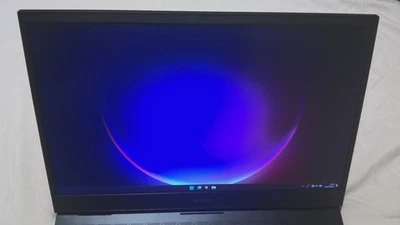 OMEN 17.3 inch Gaming Laptop PC 17-ck2000na RTX 4080 - Image 1 of 4