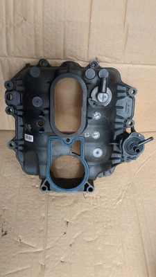 Colector de admisión superior 4,3 L V6 2001 Chevrolet Blazer OEM Foto 1 de 4