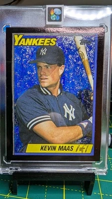 Arte de tarjeta de béisbol intercambiado Topps 1990 Kevin Maas Foto 1 de 3