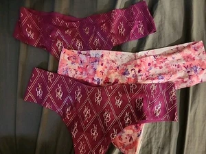 NWT VICTORIA'S SECRET 3 PACK NO SHOW THONGS SIZE MEDIUM $37.50 - Picture 1 of 11