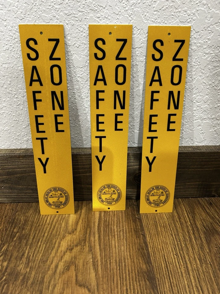 Tennessee Safety Zone Metal  Hunting Signs Lot of 3 - TN  Parks, Forestry SIGNS - Image 1 of 4