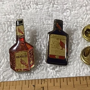 Vintage Wild Turkey Bourbon Whiskey Bottle Lapel Pin Lot Hat Pin Tie Tack - Picture 1 of 3