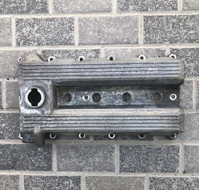 BMW e36 318iS M42B18 Cylinder Head Valve Cover 1721196  1721198 1739600 - Imagem 1 de 4