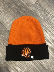 Cappello Vintage Cincinnati Bengals Beanie Maglia NFL Nero Arancione Casco - Foto 1 di 4