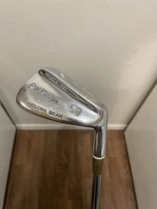 Macgregor Jack Nicklaus Golden Bear Wedge Steel Shaft RH 35.25” - Picture 1 of 9