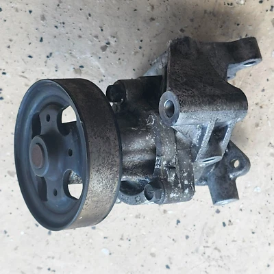 2008-2015 NISSAN ROGUE SELECT 2.5L WATER PUMP OEM* - Image 1 of 4