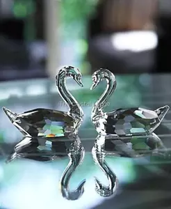SWAROVSKI KRISTALL FLIRTENDE SCHWÄNE (PAAR/PAAR) 837154 NEUWERTIG VERPACKT NICHT MEHR PRODUZIERT SELTEN - Bild 1 von 6