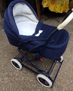 Peg Perego Kinderwagen Mit Kinderwagenaufsatz Gunstig Kaufen Ebay