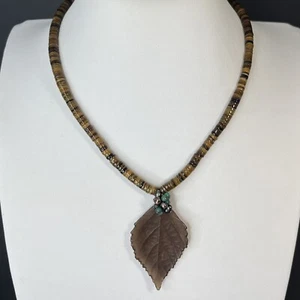 Rapz Penn Shell Heishi Bead Necklace Choker Pendant Turquoise Magnetic Clasp - Picture 1 of 9