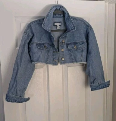 Forever 21 Denim Crop Jacket Raw Hem Long Sleeve 100% Cotton Size S - Image 1 of 4