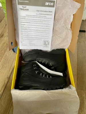 TROJAN Aurai Mens Black S1P Safety Boots Size 10,  Colour Black, New with a Box - Image 1 of 4