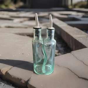 Oil & Vinegar Dispensers - Picture 1 of 4