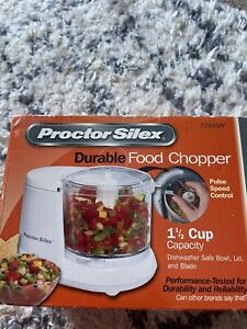 New in Box Proctor Silex Durable Food Chopper 1 1/2 Cup capacity #72507