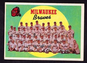 1959 TOPPS #419 MILWAUKEE BRAVES TEAM CARD W/AARON/MATHEWS/SPAHN UNMARKED