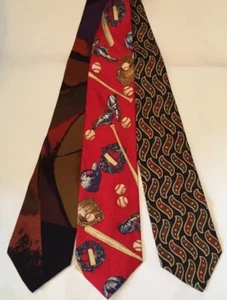 3 Ties Van Heusen 417 Edition 100% Silk - Picture 1 of 5