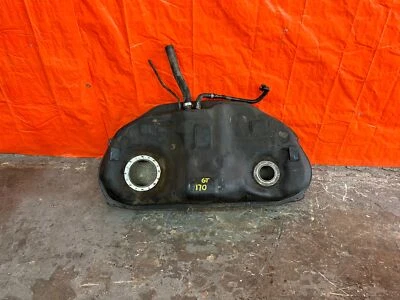 15-21 SUBARU WRX y STI - MONTAJE DE TANQUE DE COMBUSTIBLE DE GASOLINA - FÁBRICA ORIGINAL #170 Foto 1 de 4