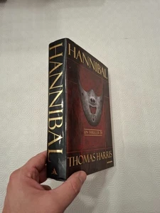 HANNIBAL / THOMAS HARRIS / MONDADORI - Foto 1 di 3