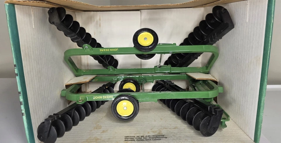 Disco Power-Flex John Deere 1/16 220, caja original EE. UU. Foto 1 de 4