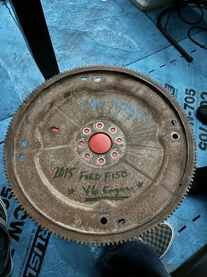 Rueda de mosca del motor F150 V6 2015 (placa flexible) pieza OEM Ford. Ajuste directo Foto 1 de 4