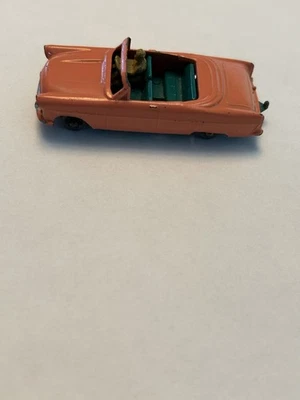 Lesney Matchbox #39A4 Ford Zodiac Convertible. Made in 1957. Pink w/  turquoise  - Image 1 of 4