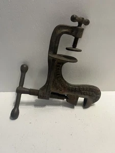 - Nussknacker Antique Perfection Waco Texas Pat. 17. November 1914 - Bild 1 von 7