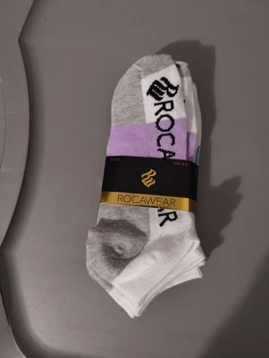 4 Pair womens Rocawear socks 9-11 - Image 1 of 4