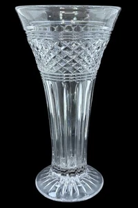 Vintage Crystal Style Glass Vase Slight Amethyst Tint Manganese Ultra Violet - Picture 1 of 4