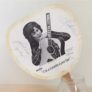 Loretta Lynn Autographed Souvenir "I'm a Loretta Lynn Fan" Fan + Peggy Sue - Picture 1 of 9