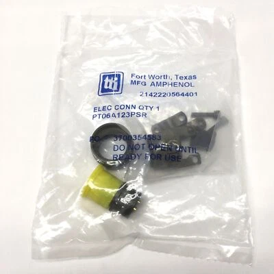 Amphenol PT06A-12-3P(SR) MIL Spec Circular Connector Bayonet Plug, 3-Pos, 23A - Image 1 of 3