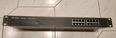 TRENDnet TE100-S16 10/100Mbps Nway Switch (Rack Mount) - Image 1 of 4
