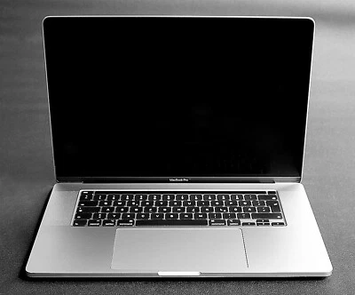 Apple MacBook Pro 2019 16" QWERTZ A2141 2,3GHz 6core i7 16GB 1TB grey Mangel - Bild 1 von 3