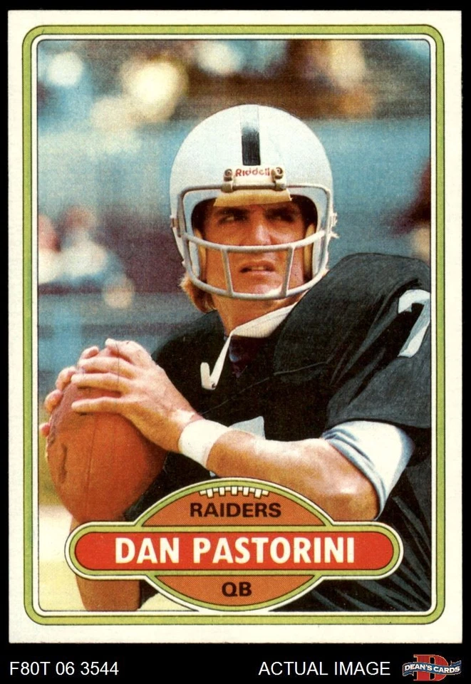 1980 Topps #490 Dan Pastorini Raiders 8.5 - NM/MT+ - Image 1 of 1